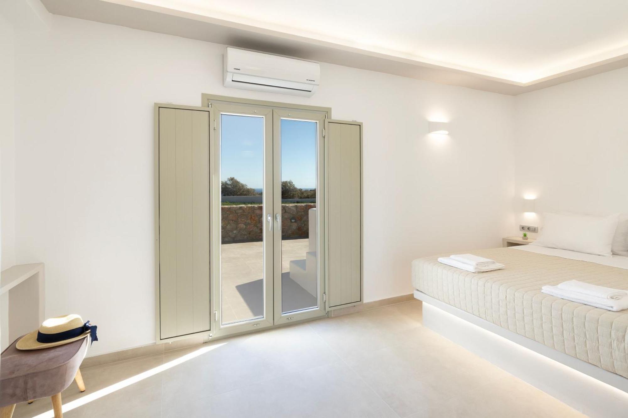 Windmillside Luxury Villas Emporio  Zewnętrze zdjęcie