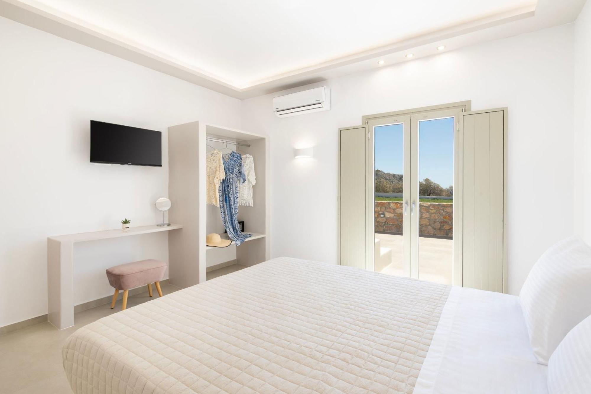Windmillside Luxury Villas Emporio  Zewnętrze zdjęcie
